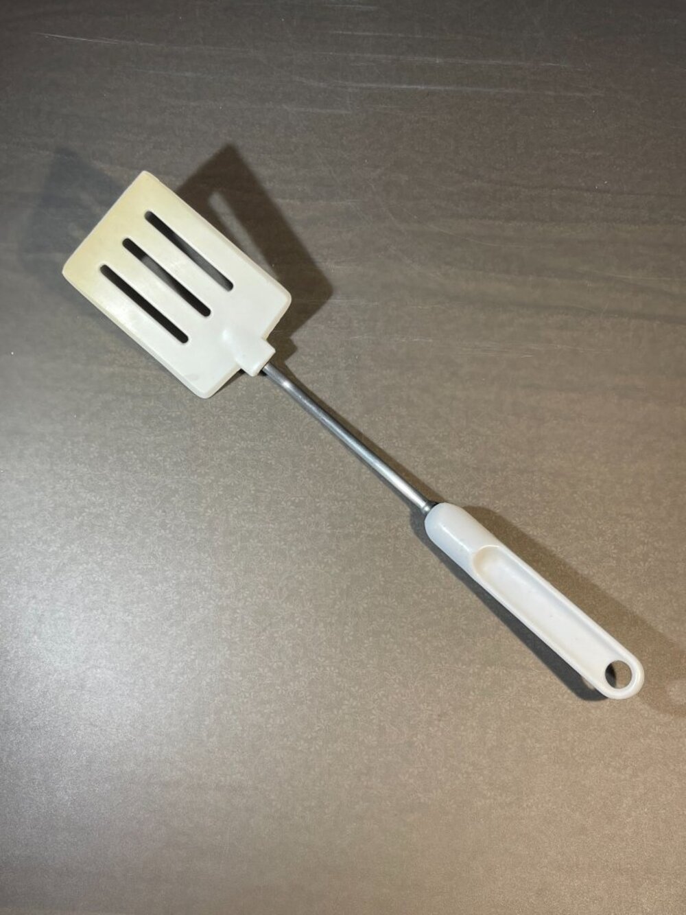 Vintage White 13" White Nylon Spatula/Flipper with Metal Neck (2053)